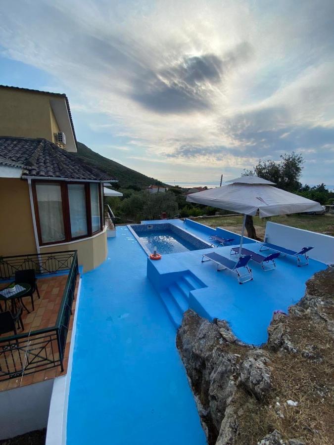 Villa Loridis Prinos  Exterior photo